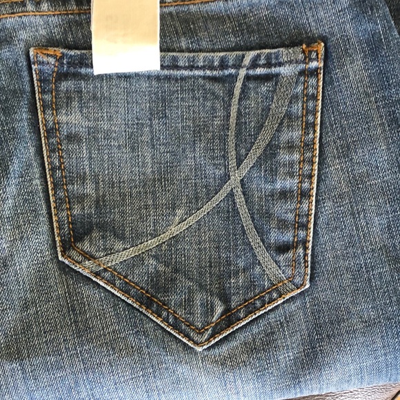 NWT !iT jeans - Picture 12 of 12